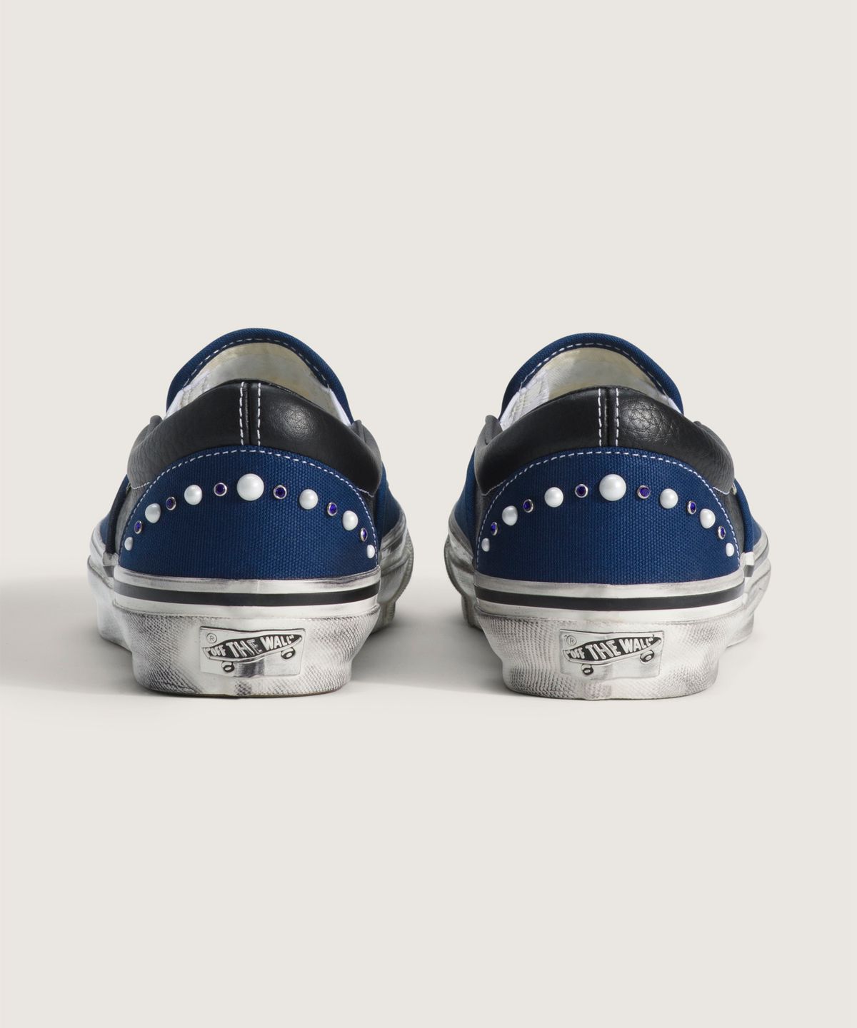 반스(VANS) 프리미엄 클래식 슬립온 98 LX - (펄라이즈드) 인디고 / VN000D9PIND1