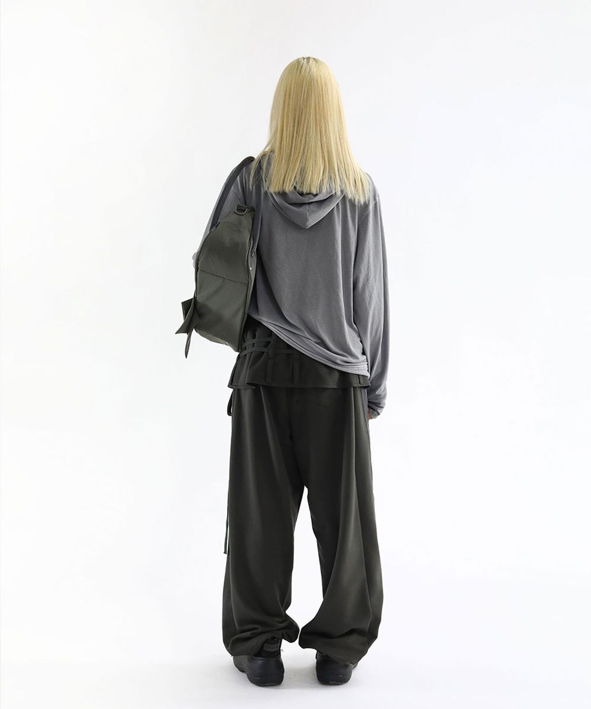 디프런티스(DIFFERENTIS) Layered Track Pants (KH)