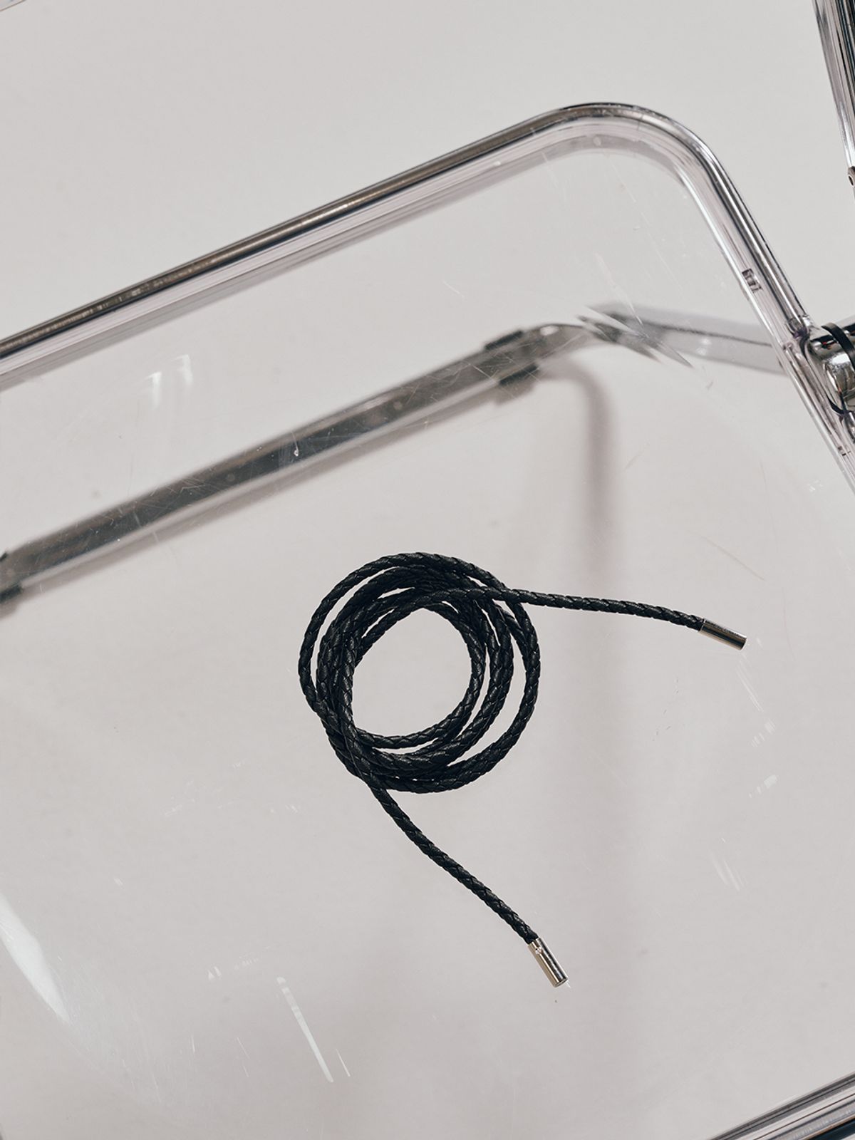 누브(NOUVE) 슬림 타이 레더벨트 - 블랙/ Slim Tie Leather Belt -  Black
