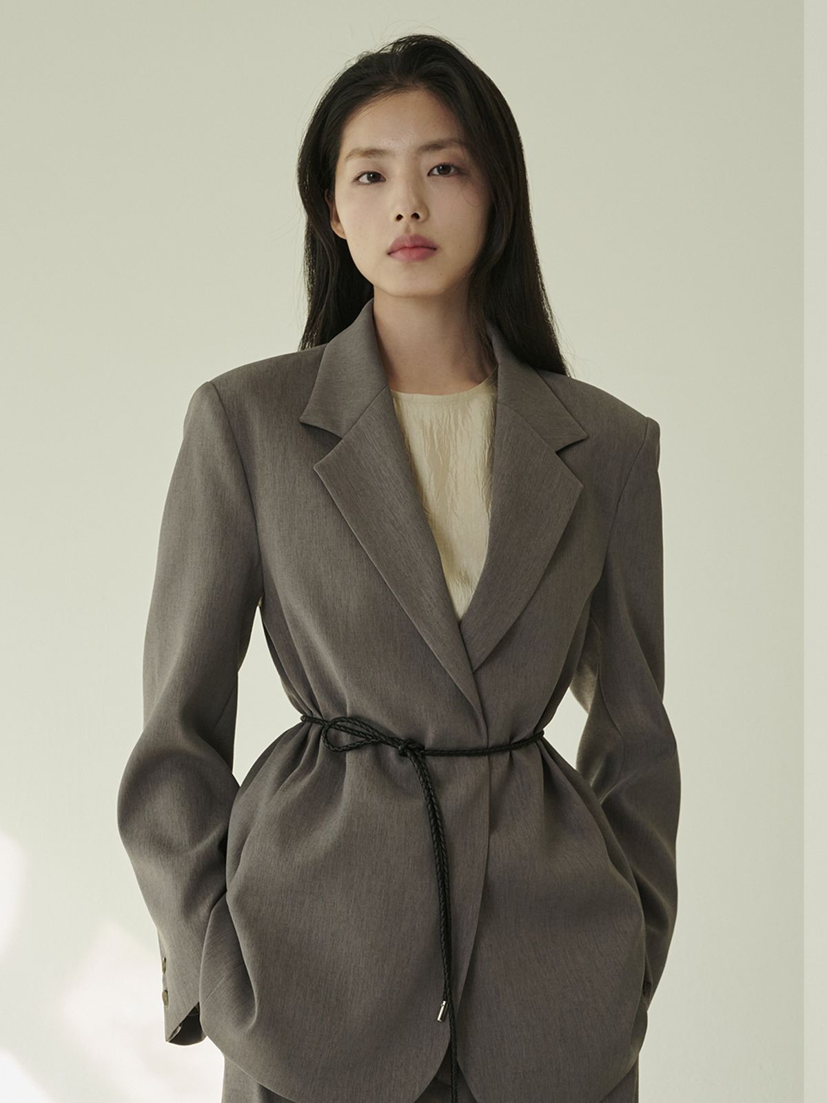 누브(NOUVE) 슬림 타이 레더벨트 - 블랙/ Slim Tie Leather Belt -  Black