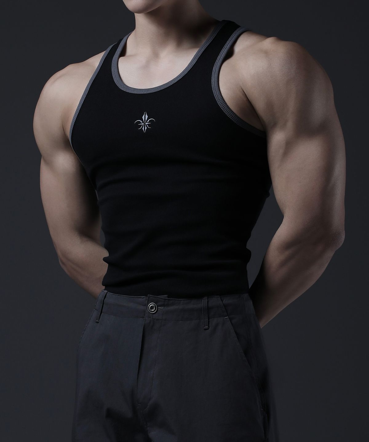 카미드(CARMID) 카미드 노블 투톤 탱크탑 슬리브리스