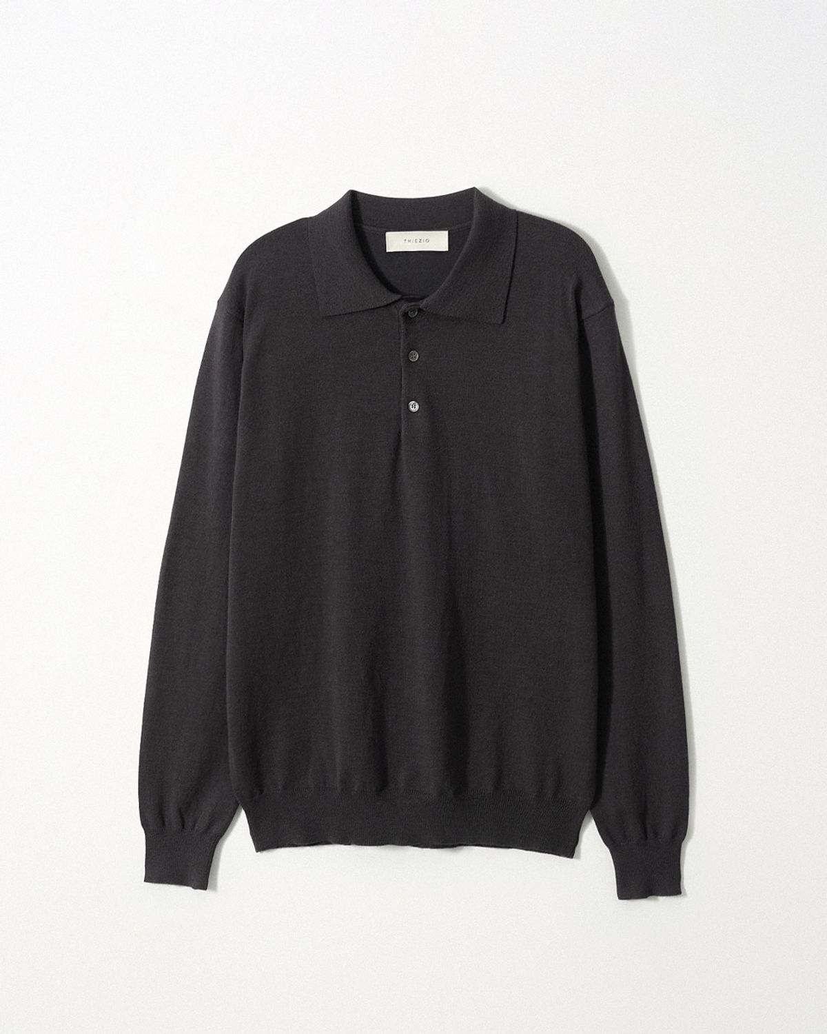 이지오(EZIO) Essential Button collar Knit_Charcoal