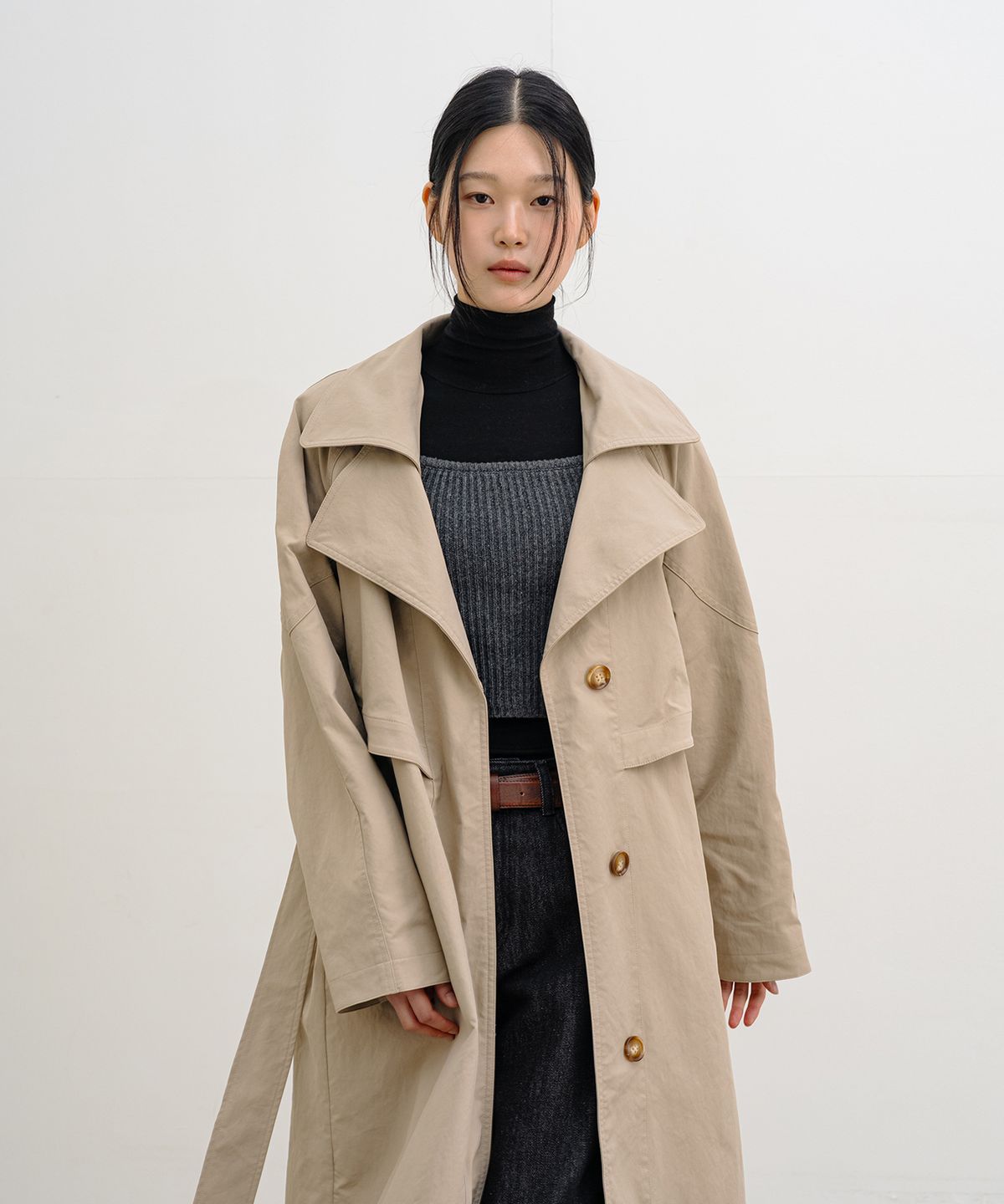클루니(CLUNY) Bold Wide Collar Trench Coat - Beige