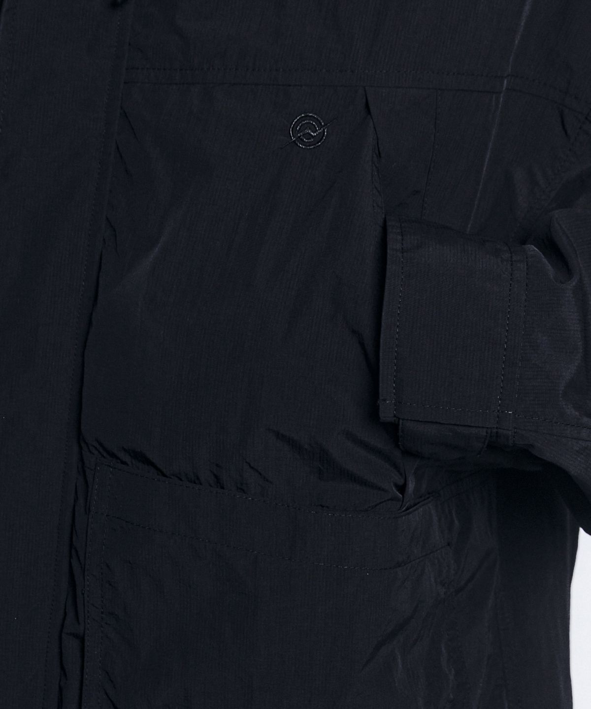 칼라파타르(KALAPATTHAR) LIGHTWEIGHT NYLON RIPSTOP OUT POCKET HOODED SHELL JACKET - BLACK