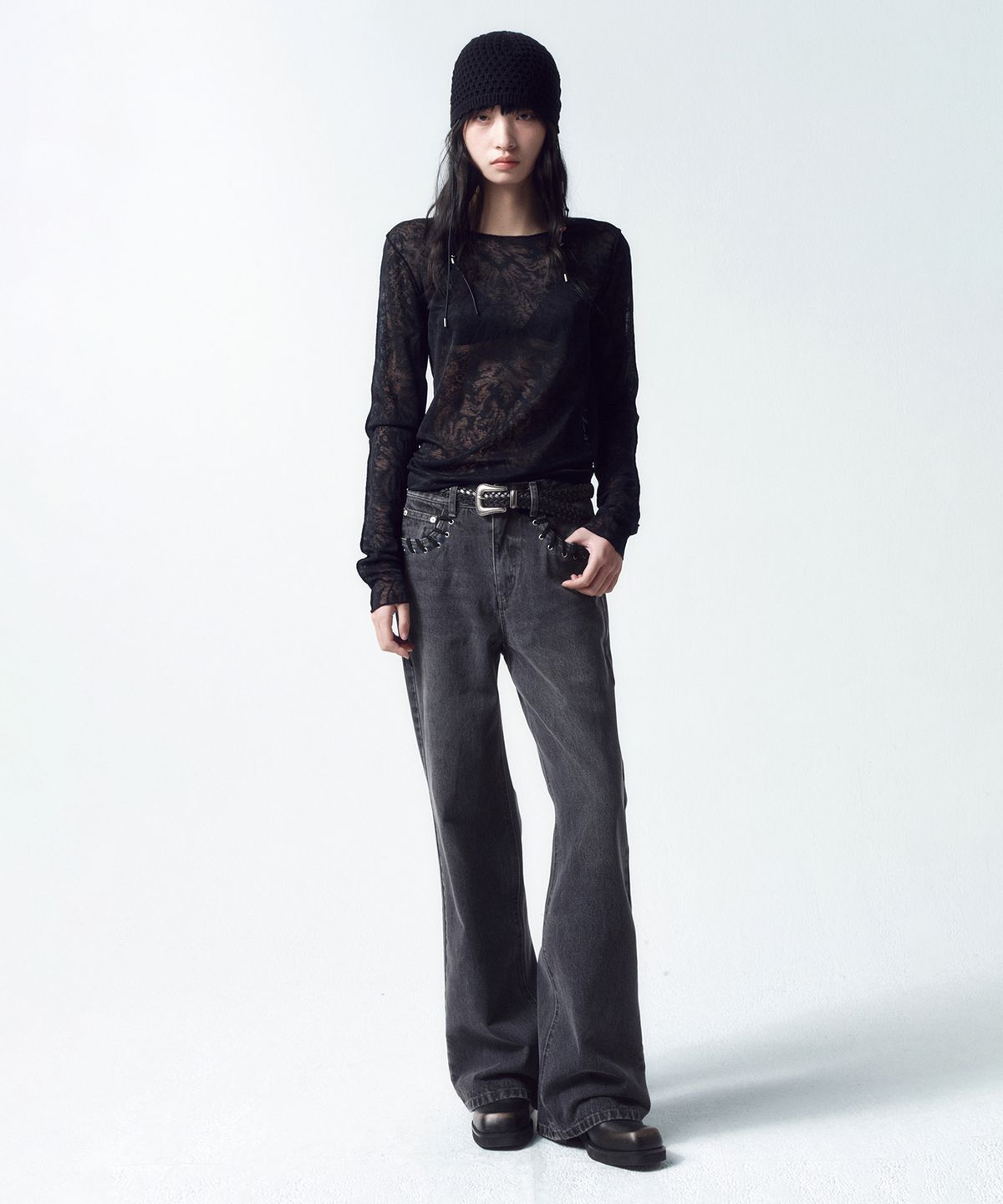 인사일런스 우먼(INSILENCE WOMEN) 웨스턴 세미 부츠컷 BLACK
