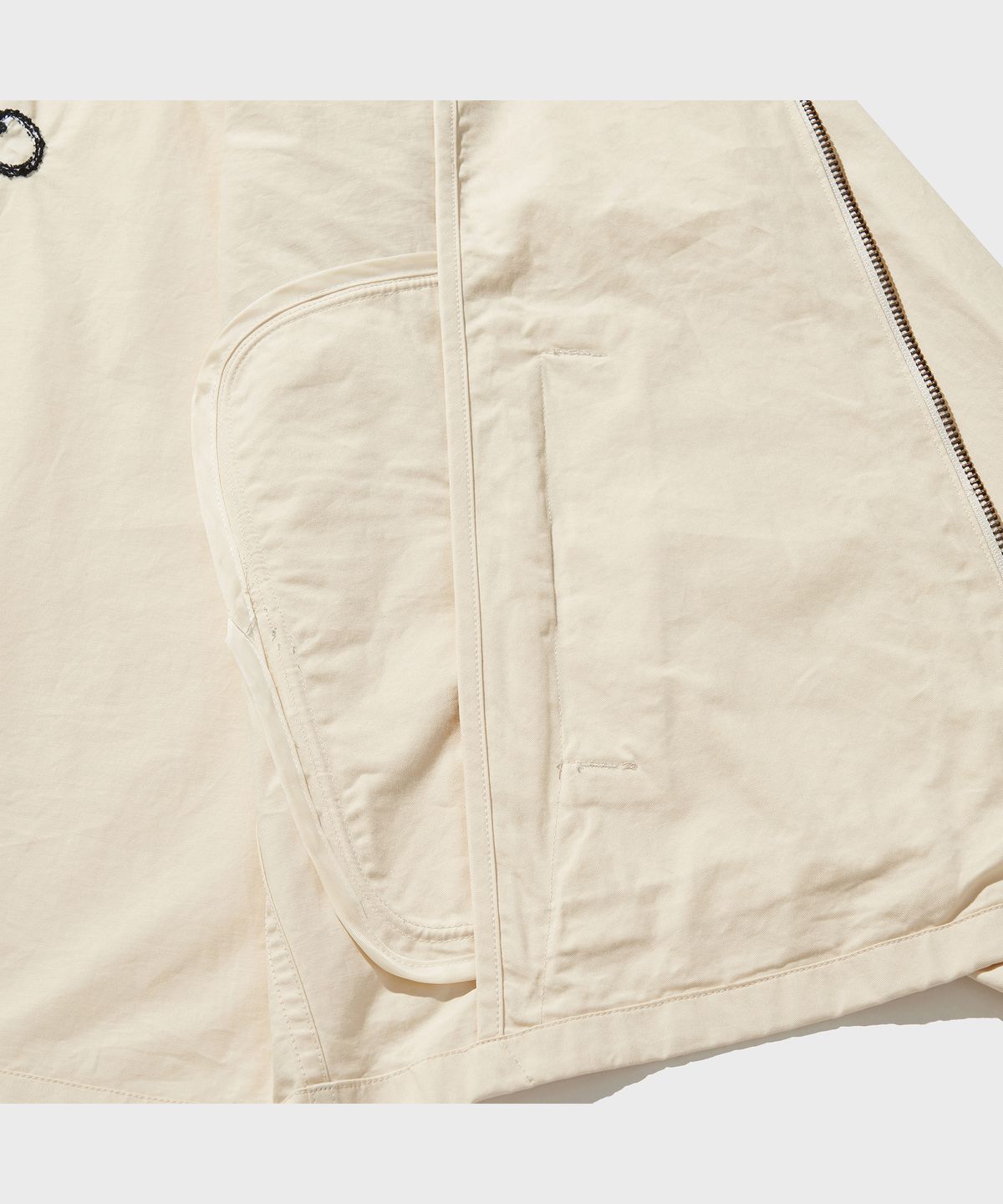 비디알(VDR) DRIZZLER JACKET [Cream]
