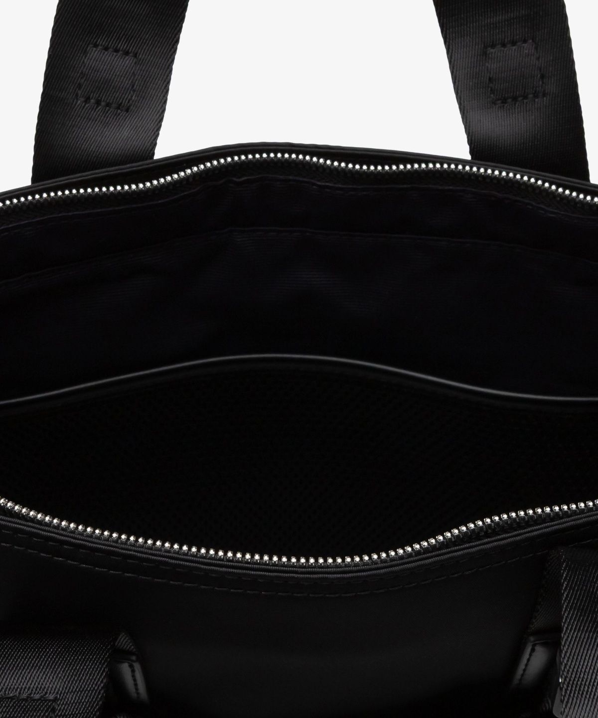 라코스테(LACOSTE) 남성 라코스테 클래식 토트백 NH5341I56G 000