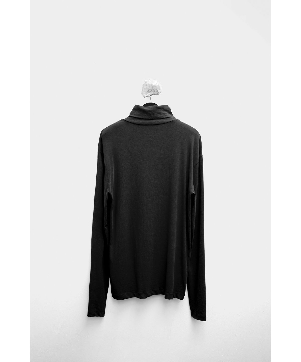 유스(YOUTH) Finger Hole L/S T-shirt - Black