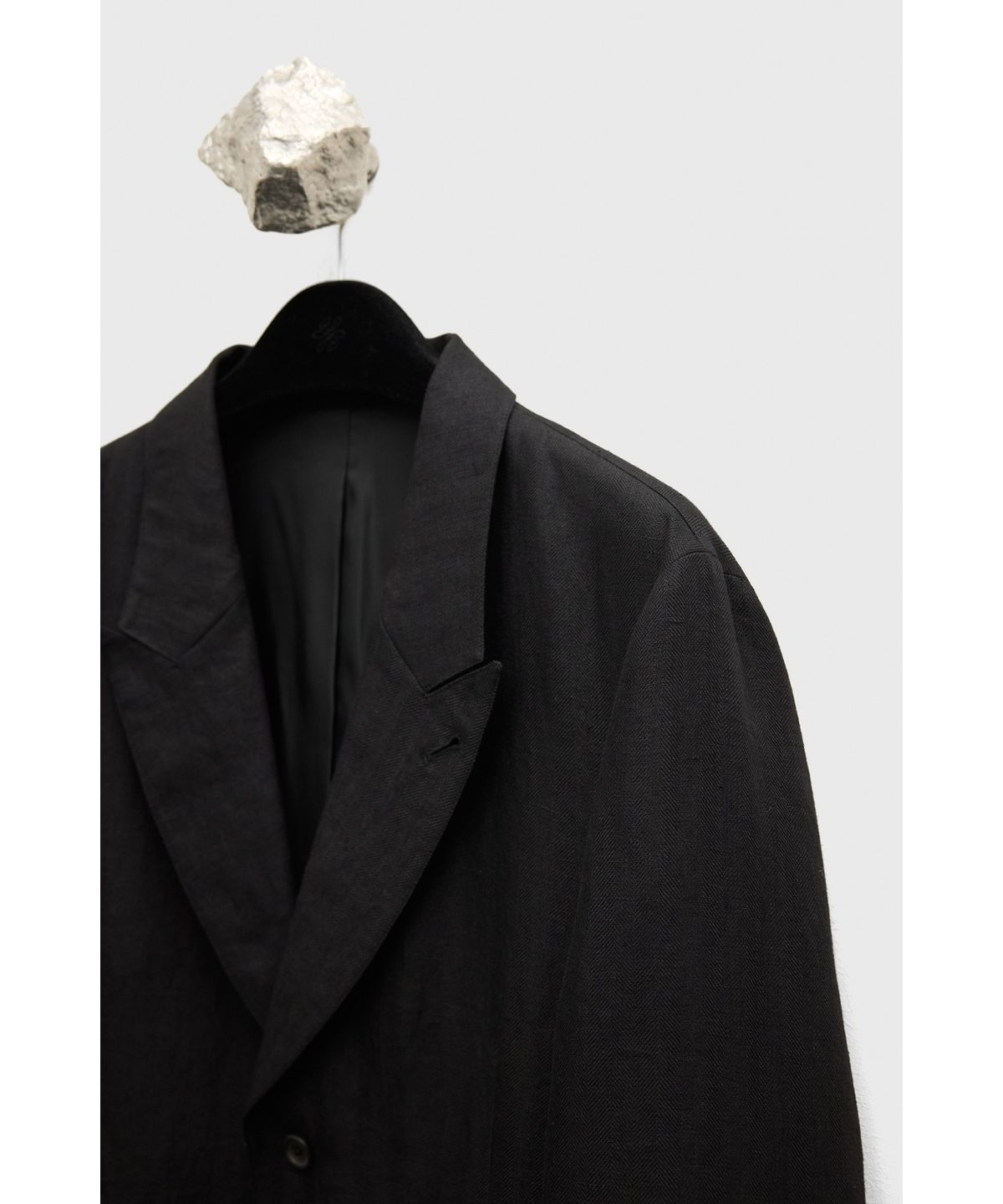 유스(YOUTH) Linen Tailored Jacket - Black