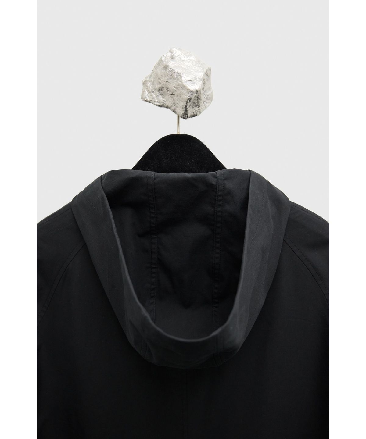 유스(YOUTH) Hooded Coat - Black