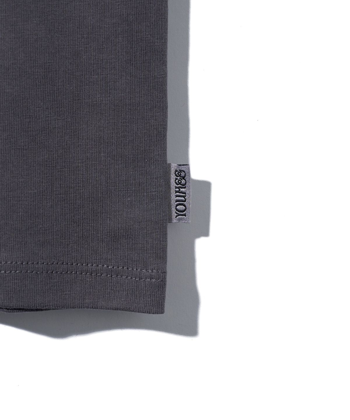 유희(YOUHEE) COLOR LETTERING T-SHIRTS_CHARCOAL