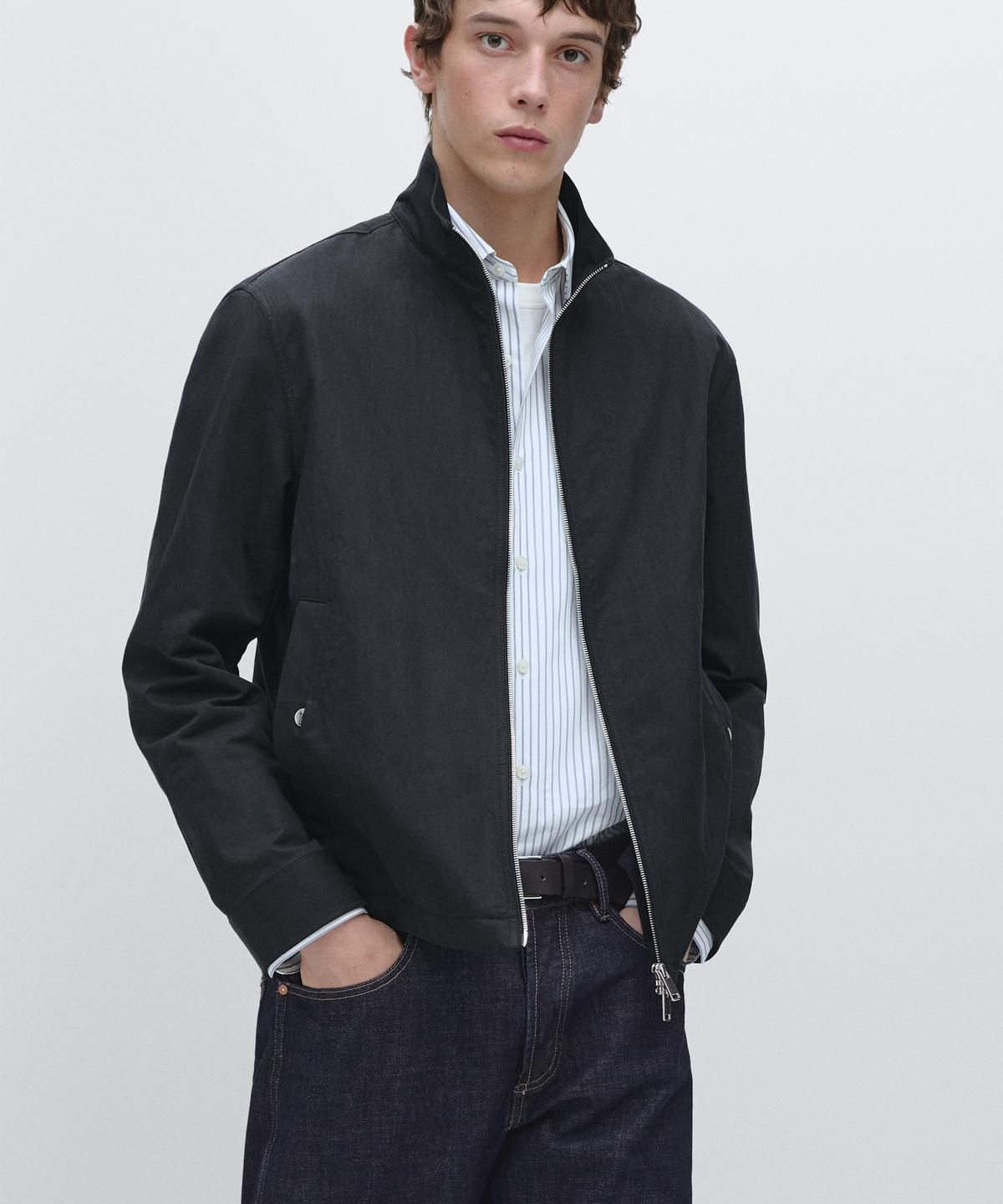 마시모두띠(MASSIMO DUTTI) 포켓 디테일 크롭 재킷