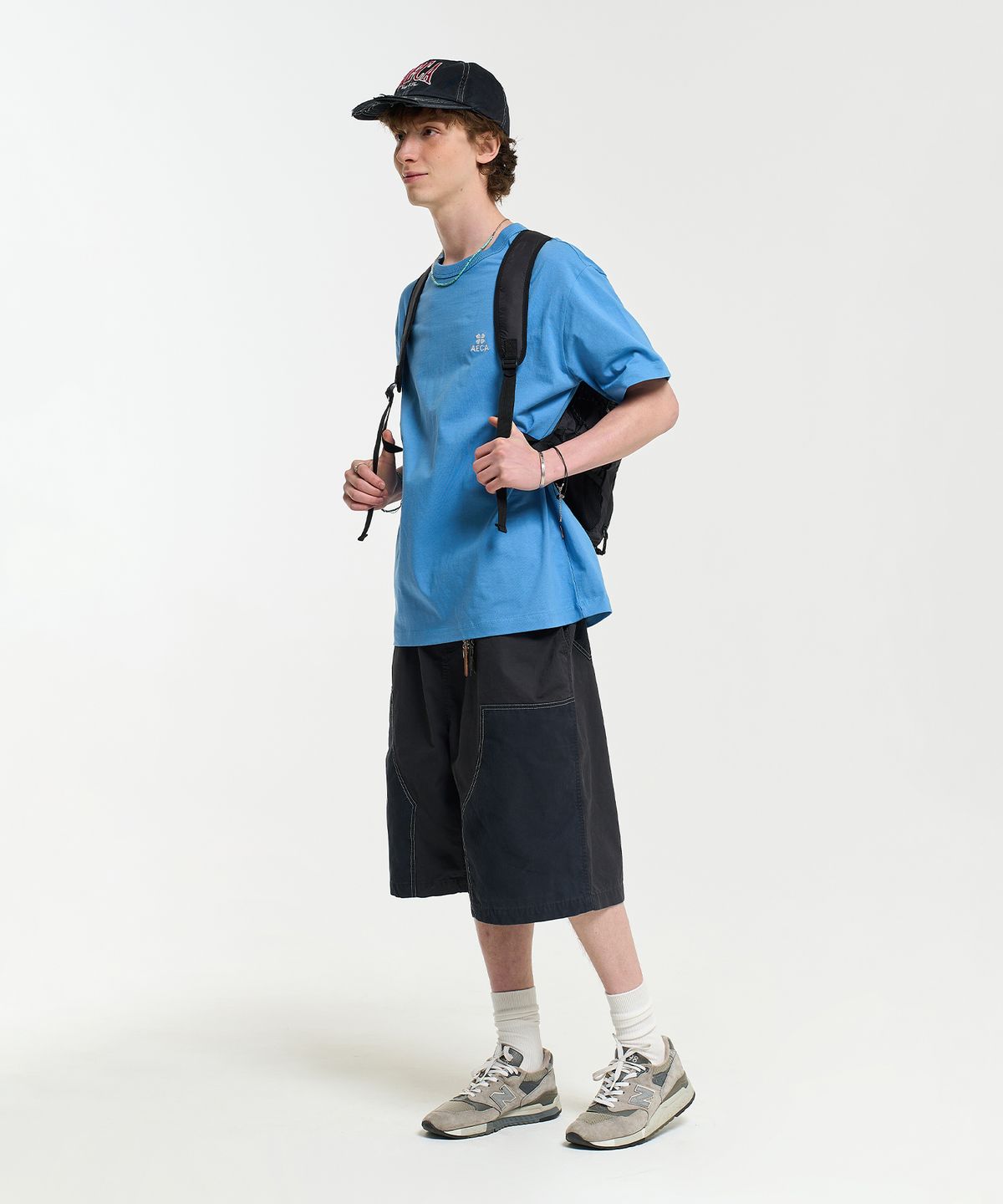 에이카화이트(AECA) EVERYDAY AECA CLOVER HALF SLEEVE TEE-BLUE