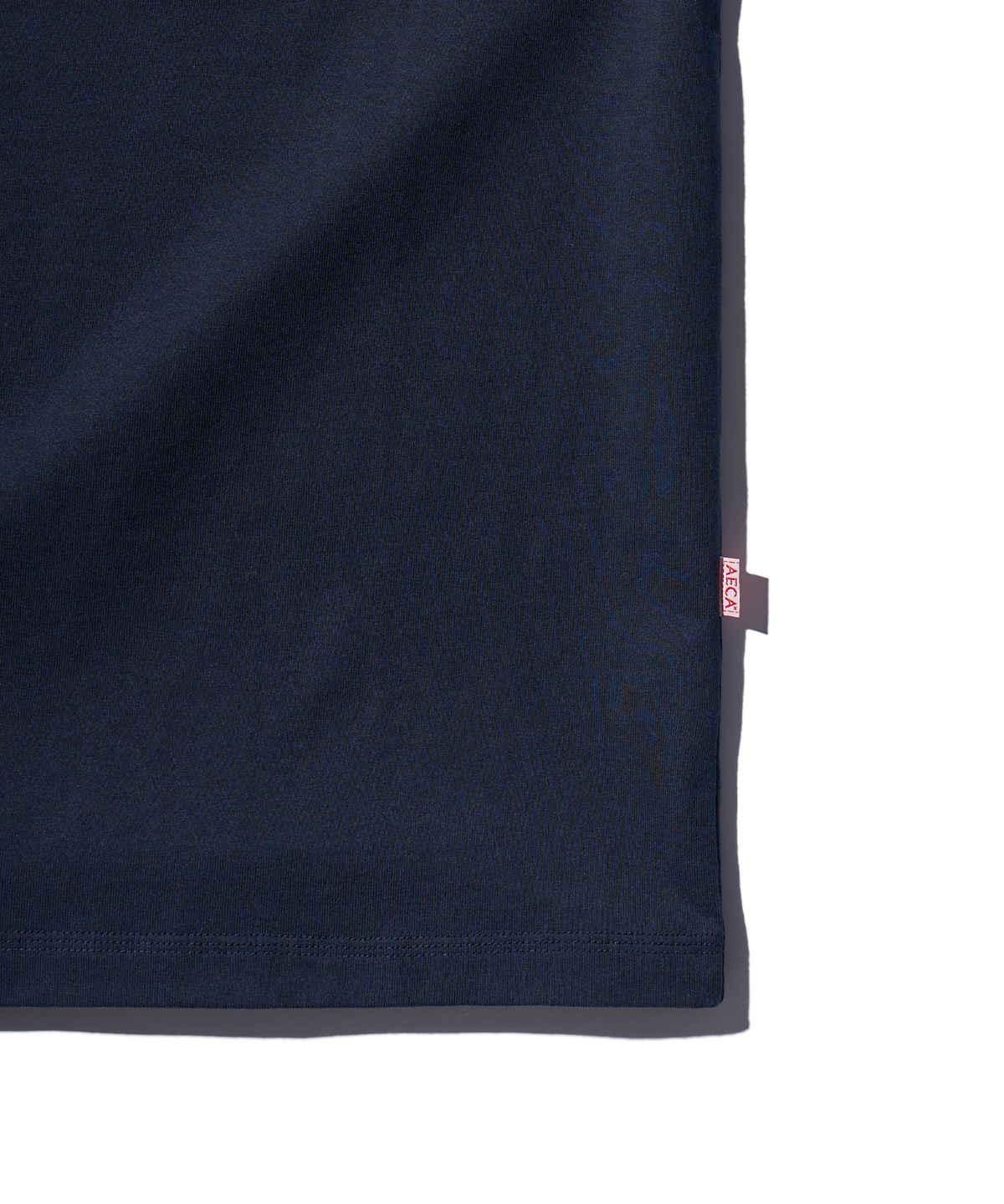 에이카화이트(AECA) (Woman) EVERYDAY AECA CLOVER POCKET TEE-NAVY