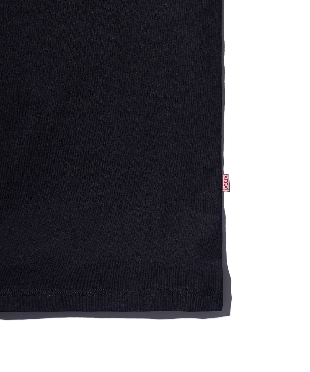 에이카화이트(AECA) (Woman) EVERYDAY AECA CLOVER POCKET TEE-BLACK