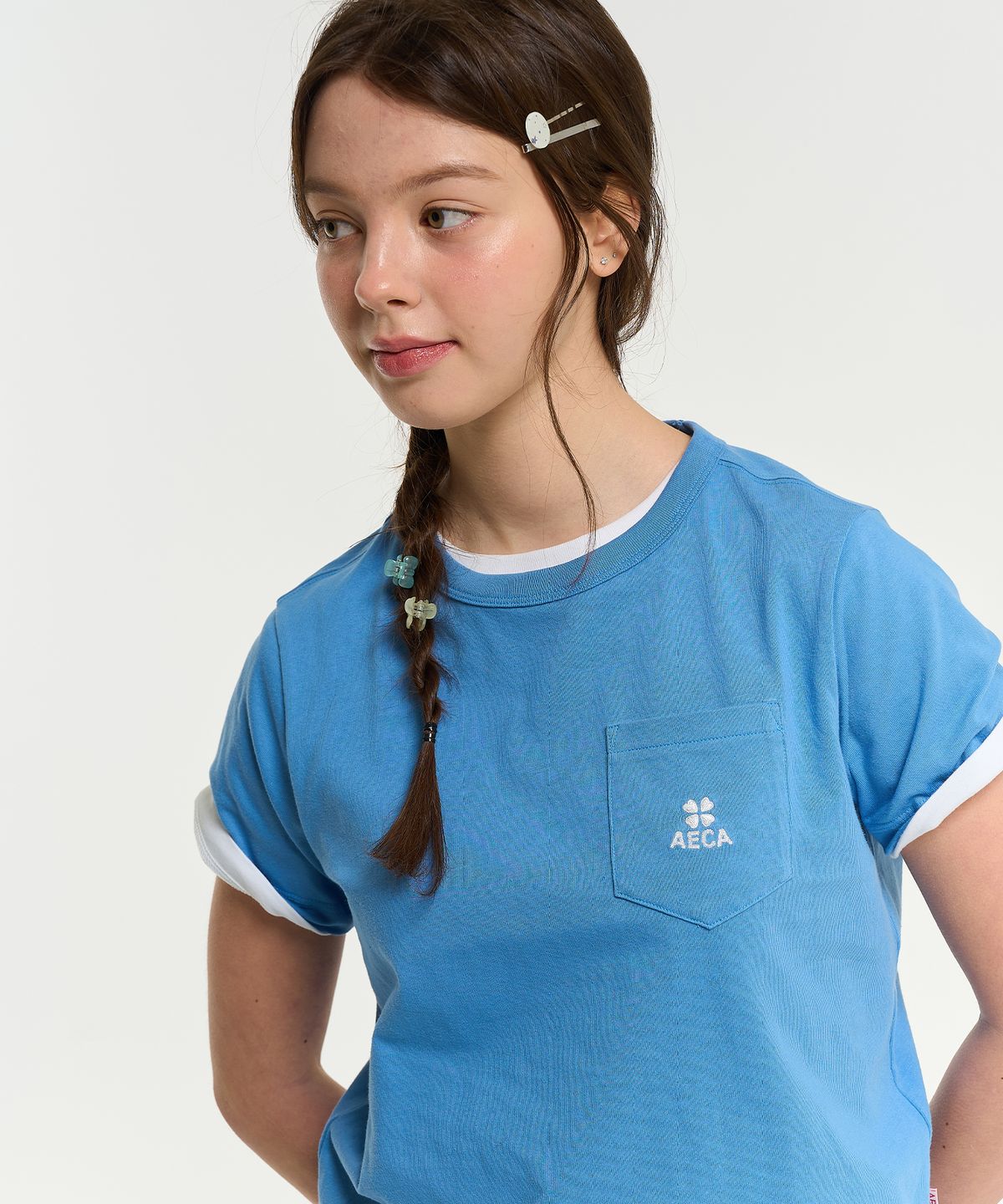 에이카화이트(AECA) (Woman) EVERYDAY AECA CLOVER POCKET TEE-BLUE