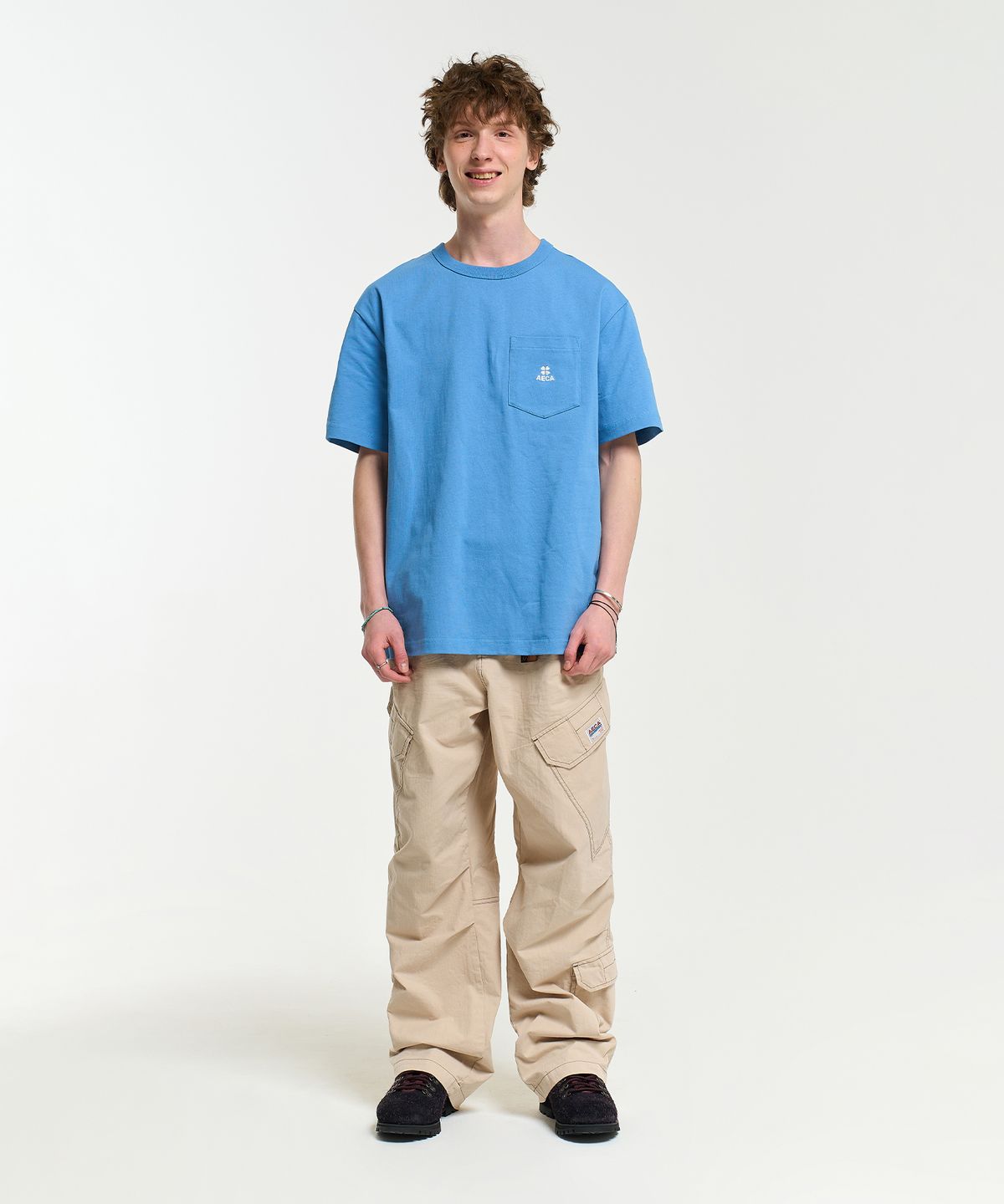 에이카화이트(AECA) EVERYDAY AECA CLOVER POCKET TEE-BLUE
