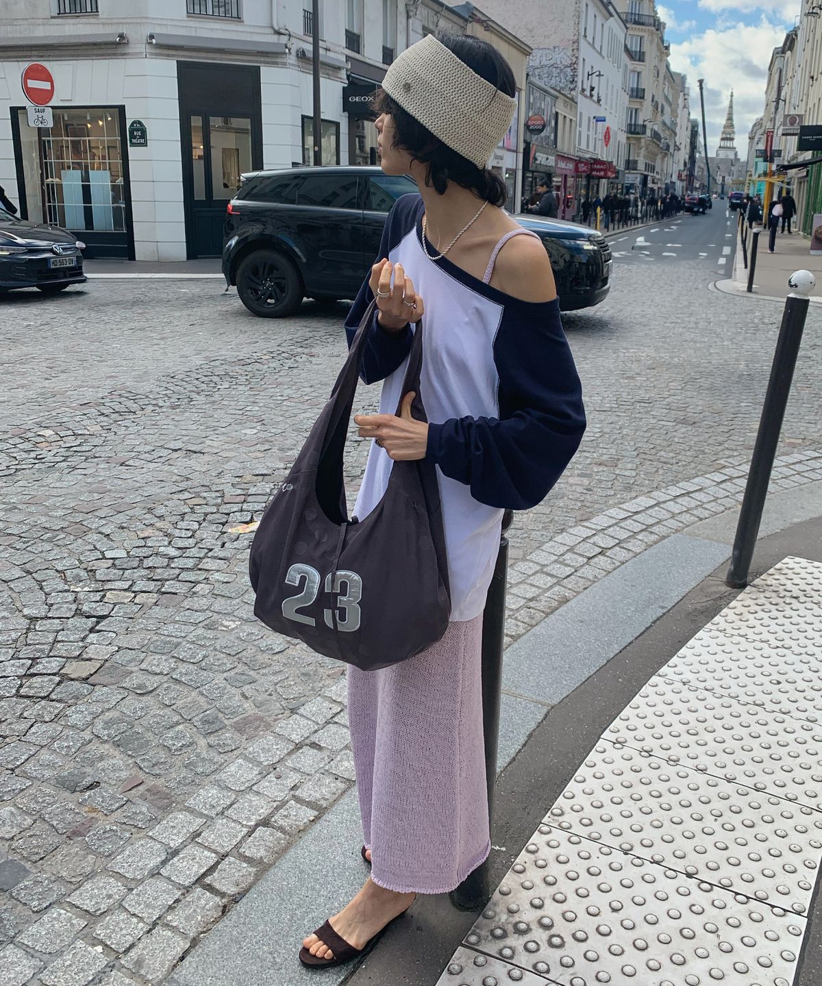 씨타(CITTA) Number 23 Raglan Off-Shoulder T-Shirt_CTT3002(White)