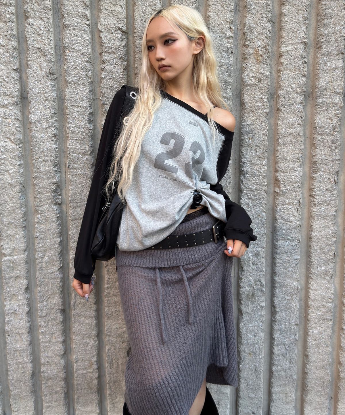 씨타(CITTA) Number 23 Raglan Off-Shoulder T-Shirt_CTT3002(4color)