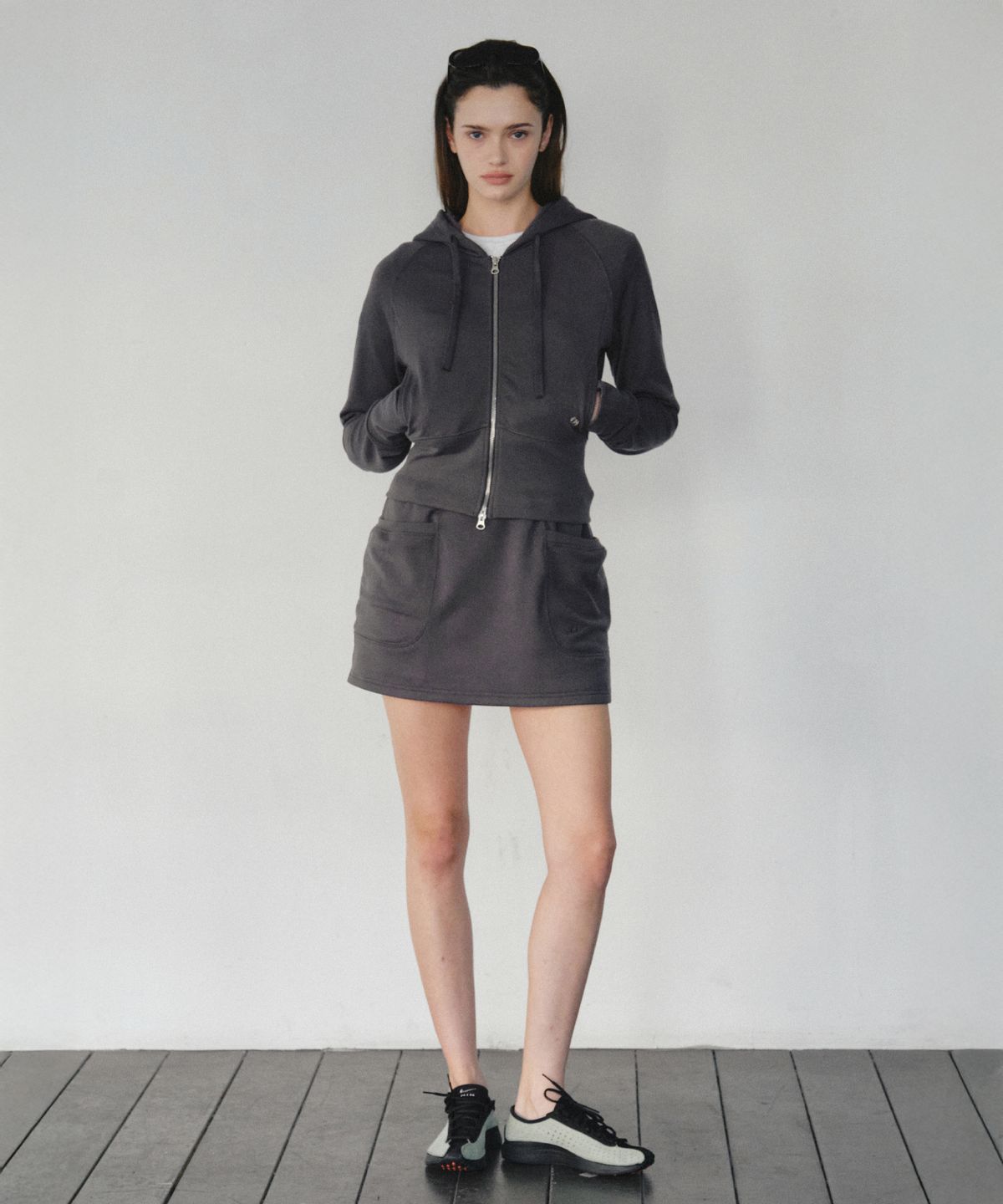 씨타(CITTA) [SET]Soft Cropped Slim Hoodie Zip-Up Set-Up(2color)