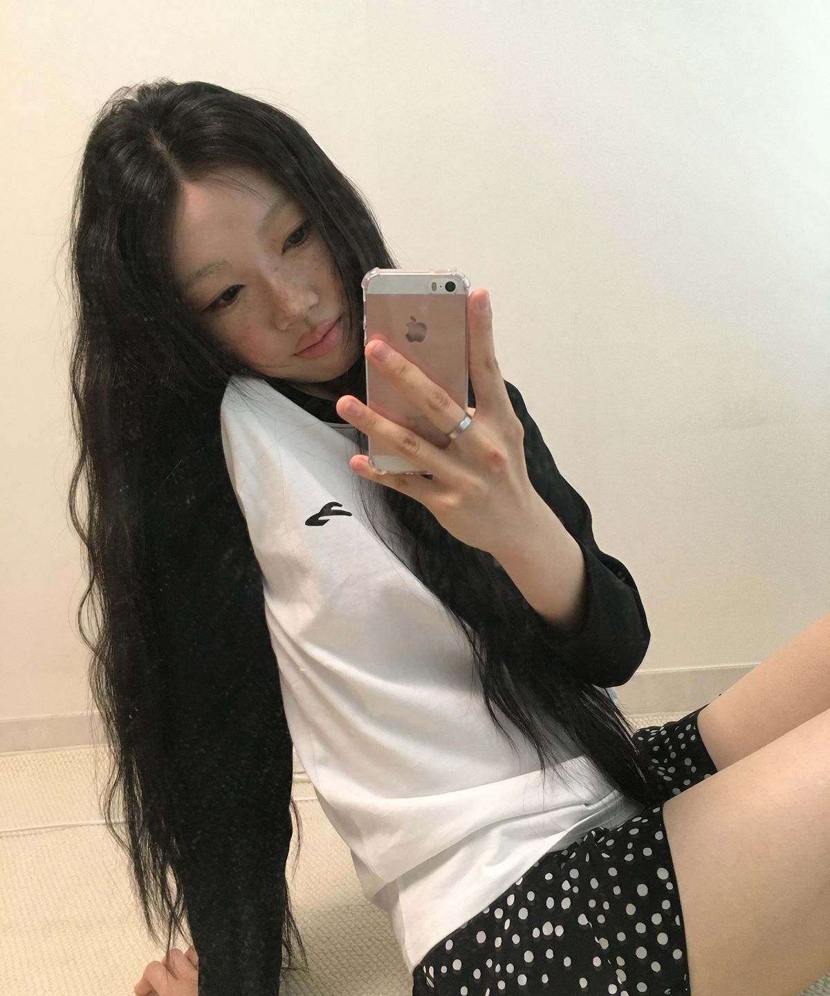 탄산마그네슘(TANSANMAGNESIUM) 나그랑 본 롱슬리브 (화이트)