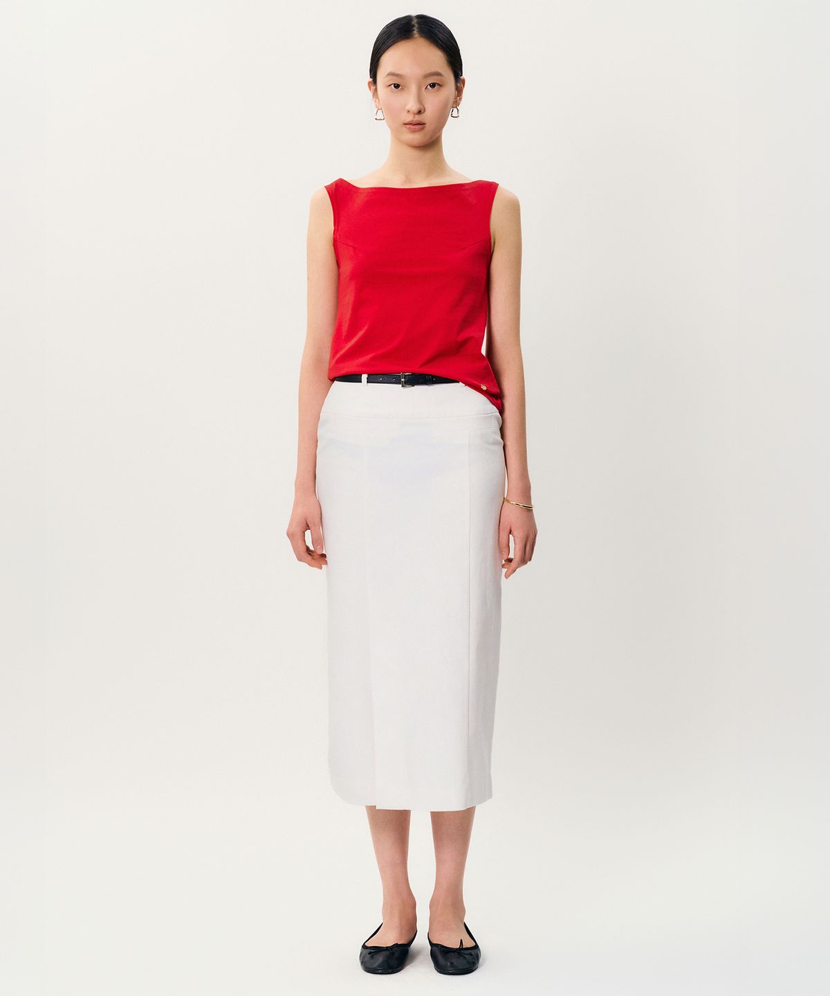 메이버유(MAYVERU) Balm Off-shoulder sleeveless t-shirt _ Red