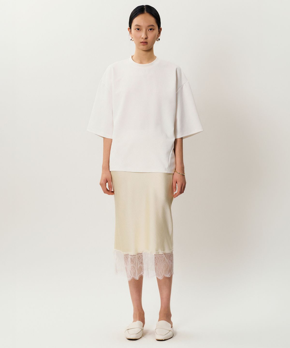 메이버유(MAYVERU) Amid T-shirt _ Ivory