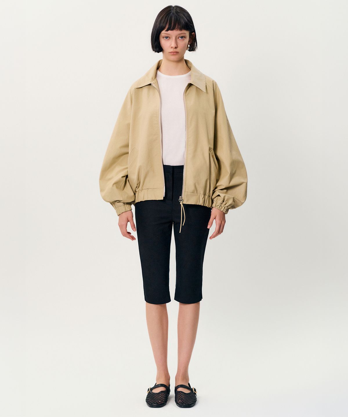 메이버유(MAYVERU) Safe blouson jumper  _ Beige