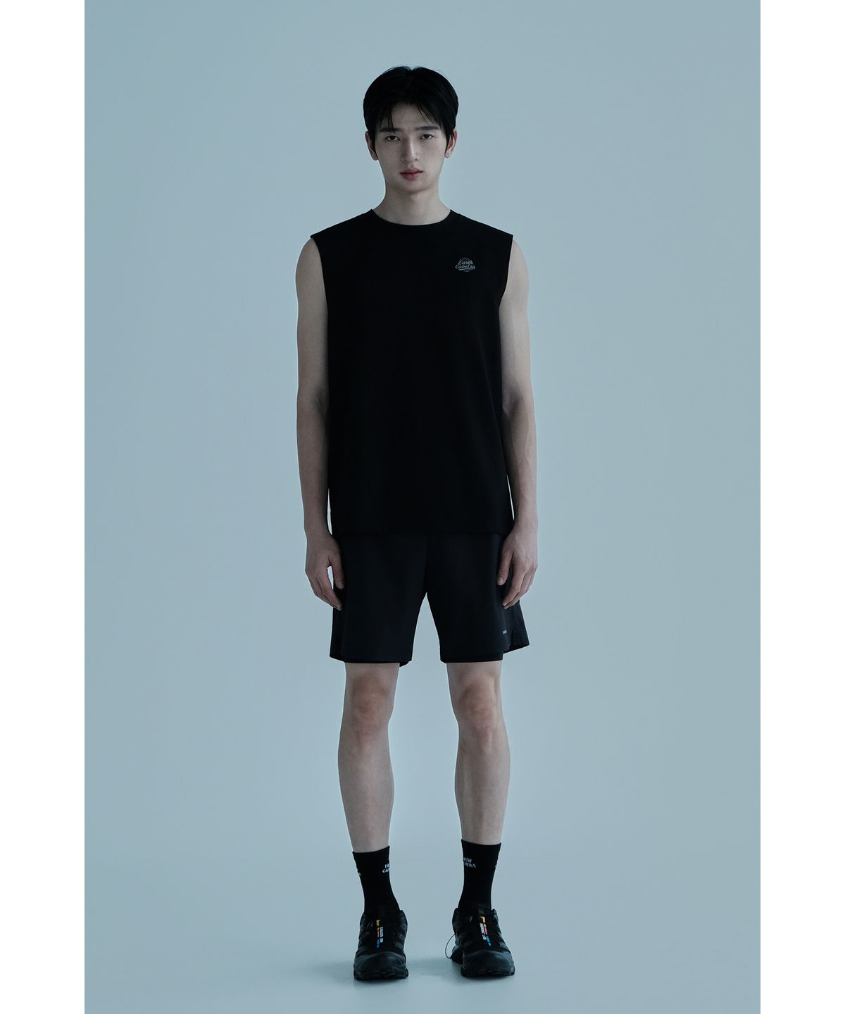 얼스캄에라(EARTH CALM ERA) 소프트 에센셜 슬리브리스_블랙