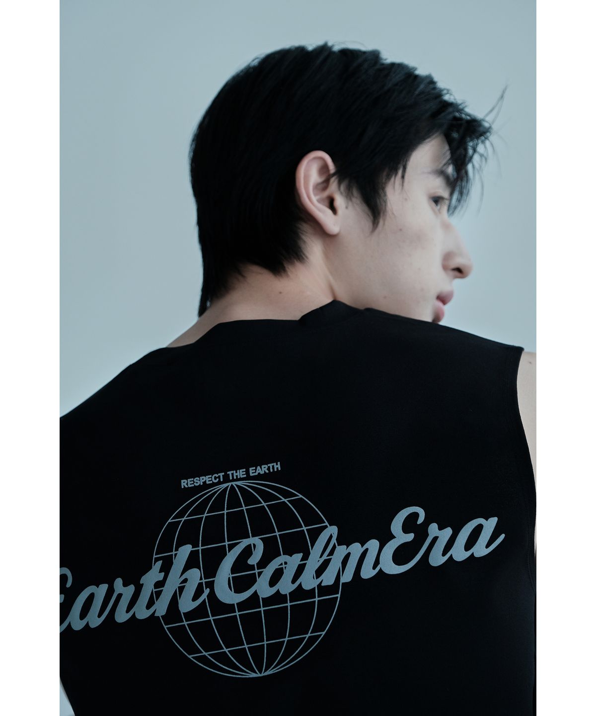 얼스캄에라(EARTH CALM ERA) 소프트 에센셜 슬리브리스_블랙