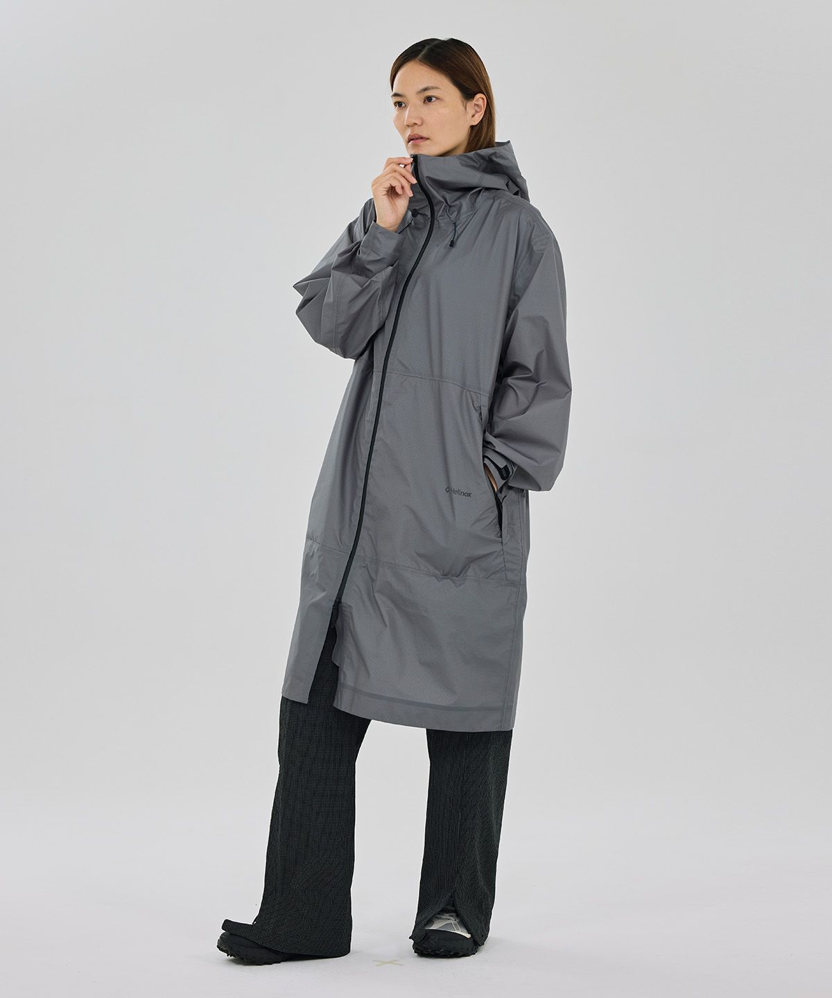 헬리녹스 웨어(HELINOX WEAR) 패커블 경량 레인코트_Dark Gray