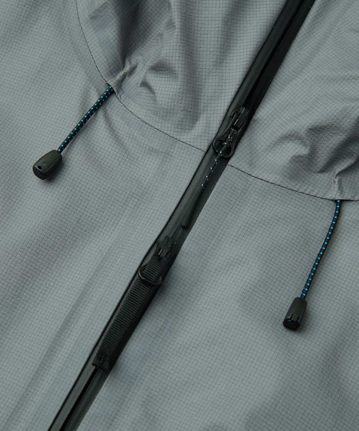 헬리녹스 웨어(HELINOX WEAR) 패커블 경량 레인코트_Dark Gray