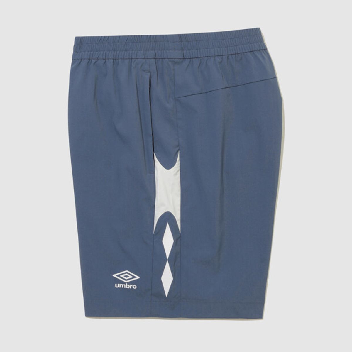 엄브로(UMBRO) PTR 우븐 워밍업 4.5부 반바지 블루 UR121SHP39