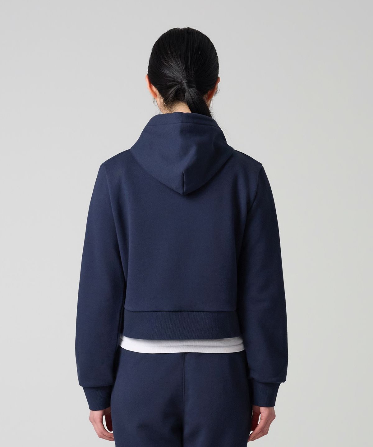 챔피온(CHAMPION) 여성 NYC 크롭 후드 티셔츠 Navy