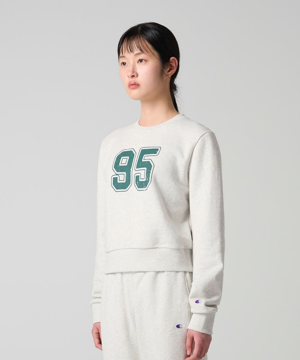 챔피온(CHAMPION) 여성 95 크롭 스웨트셔츠 Oatmeal
