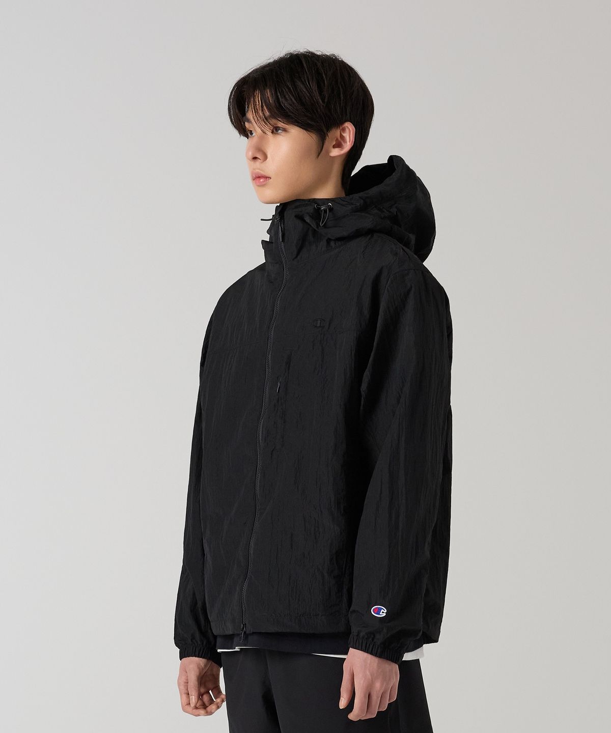 챔피온(CHAMPION) 시어 나일론 윈드브레이커 Black