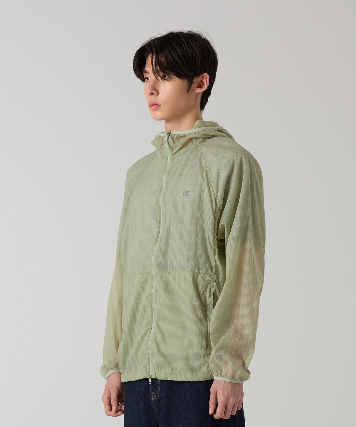 챔피온(CHAMPION) 라이트웨이트 나일론 윈드브레이커 Lime Green