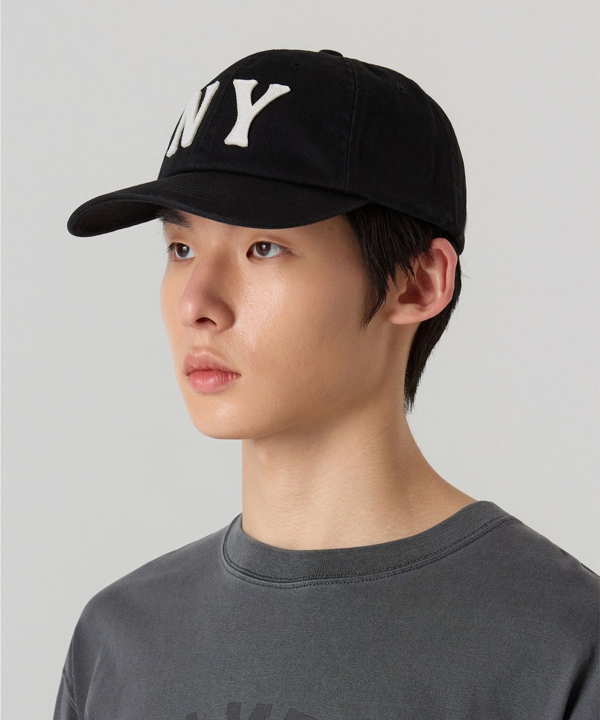 챔피온(CHAMPION) NY 아플리케 볼캡 Black