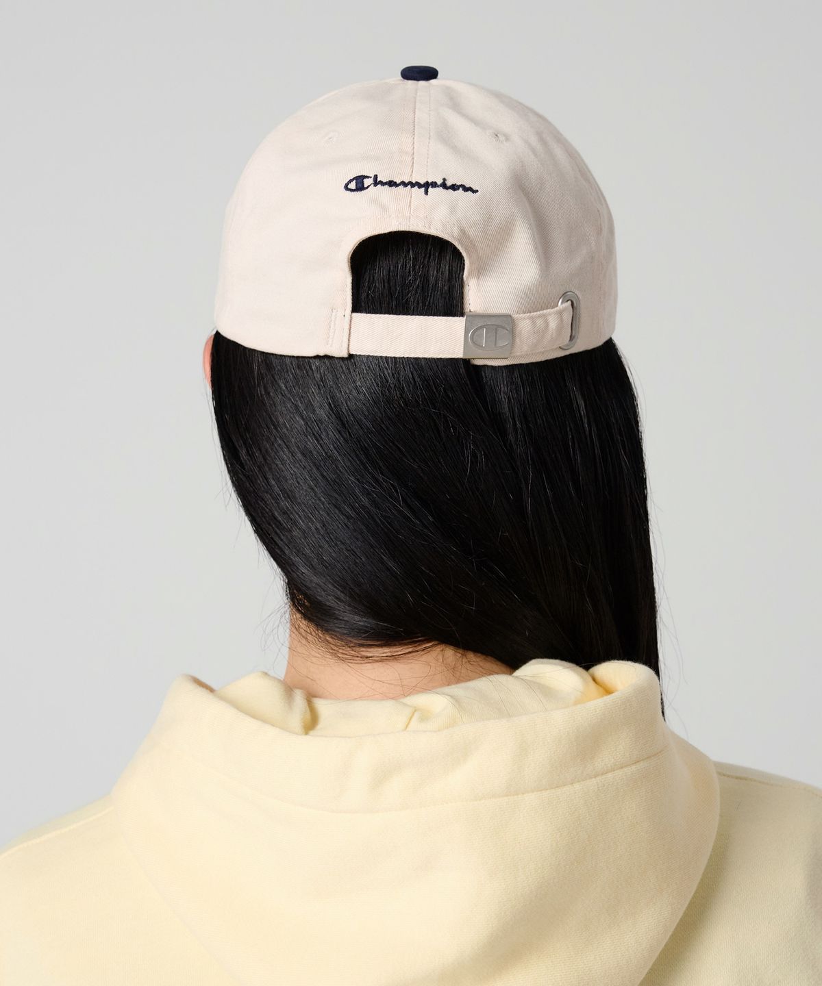 챔피온(CHAMPION) C로고 컬러블록 볼캡 Ecru