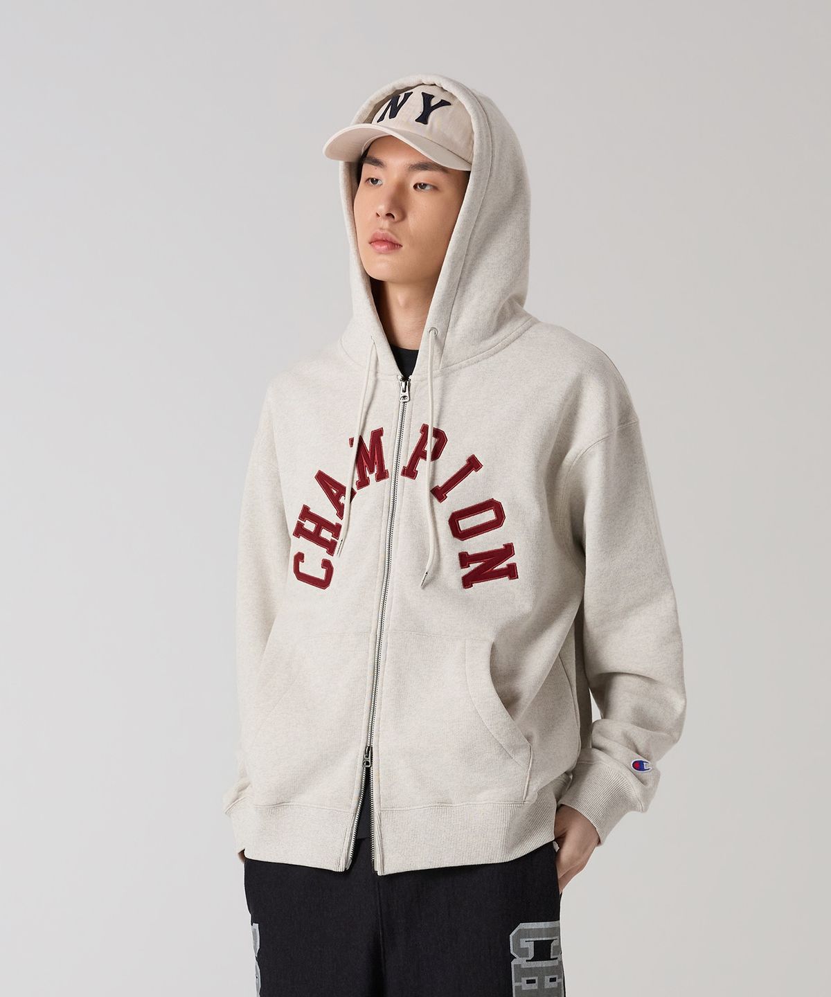챔피온(CHAMPION) 아치 로고 루즈핏 후드 집업 4color