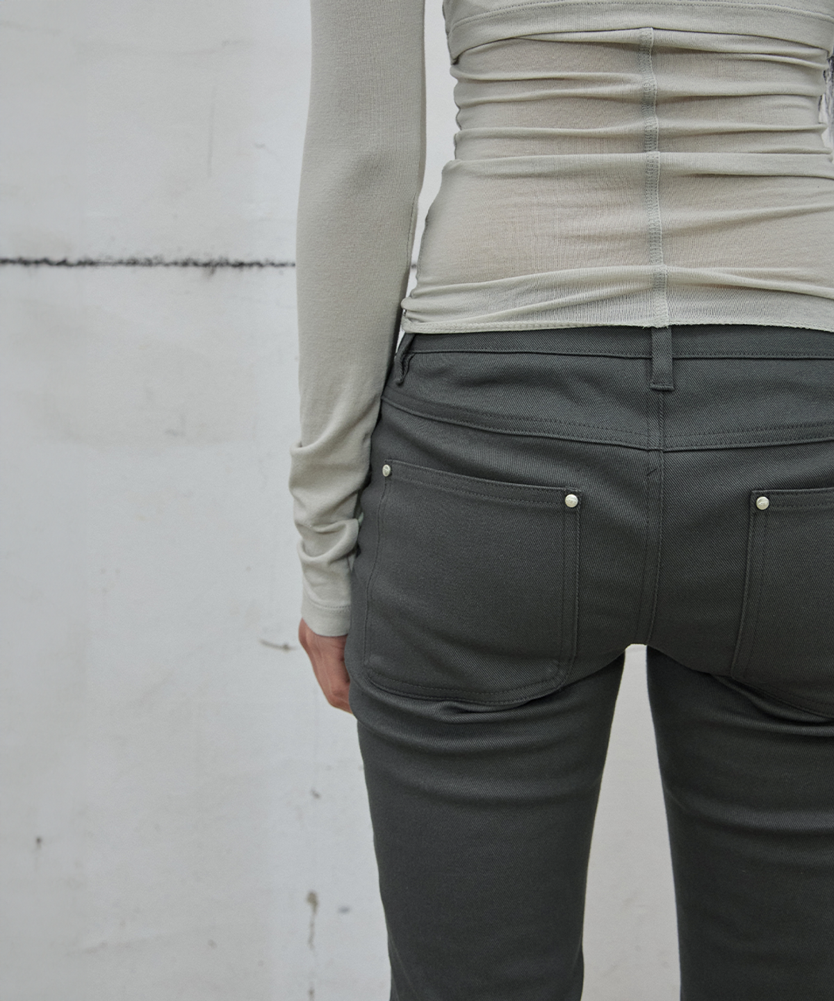 사일프레이(41PRAY) Waist Pocket Capri Pants / Charcoal