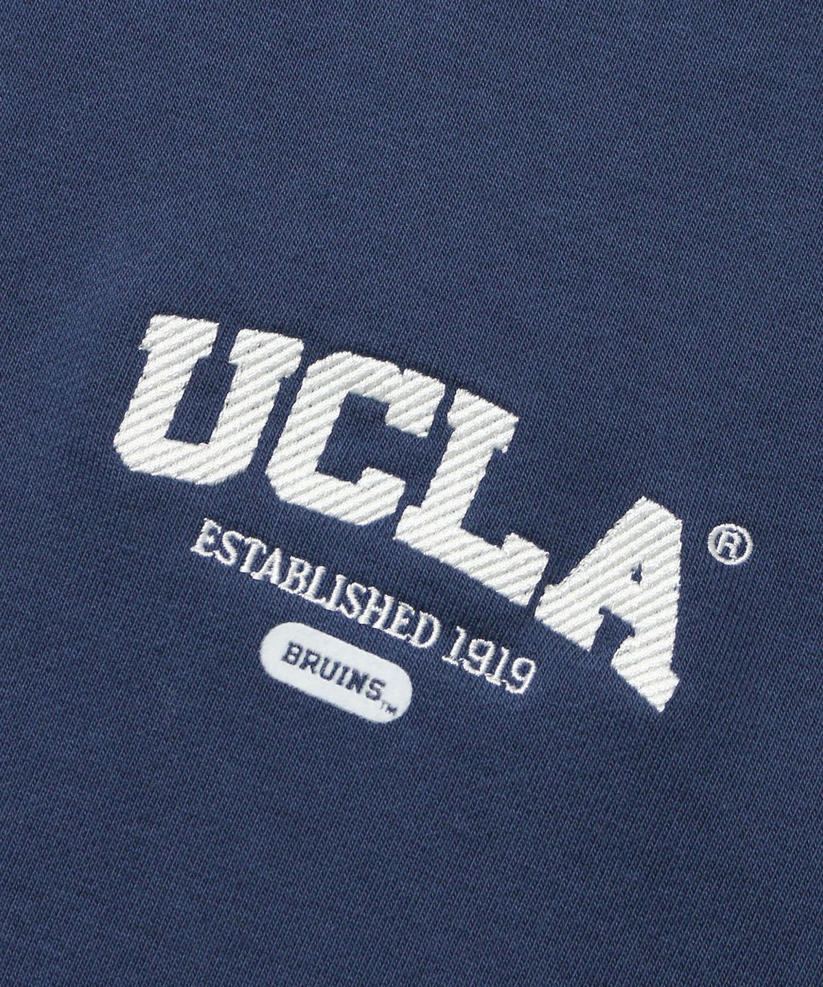 유씨엘에이(UCLA) 남녀공용 UCLA 베이직 로고 맨투맨[NAVY](UC2LTK4)