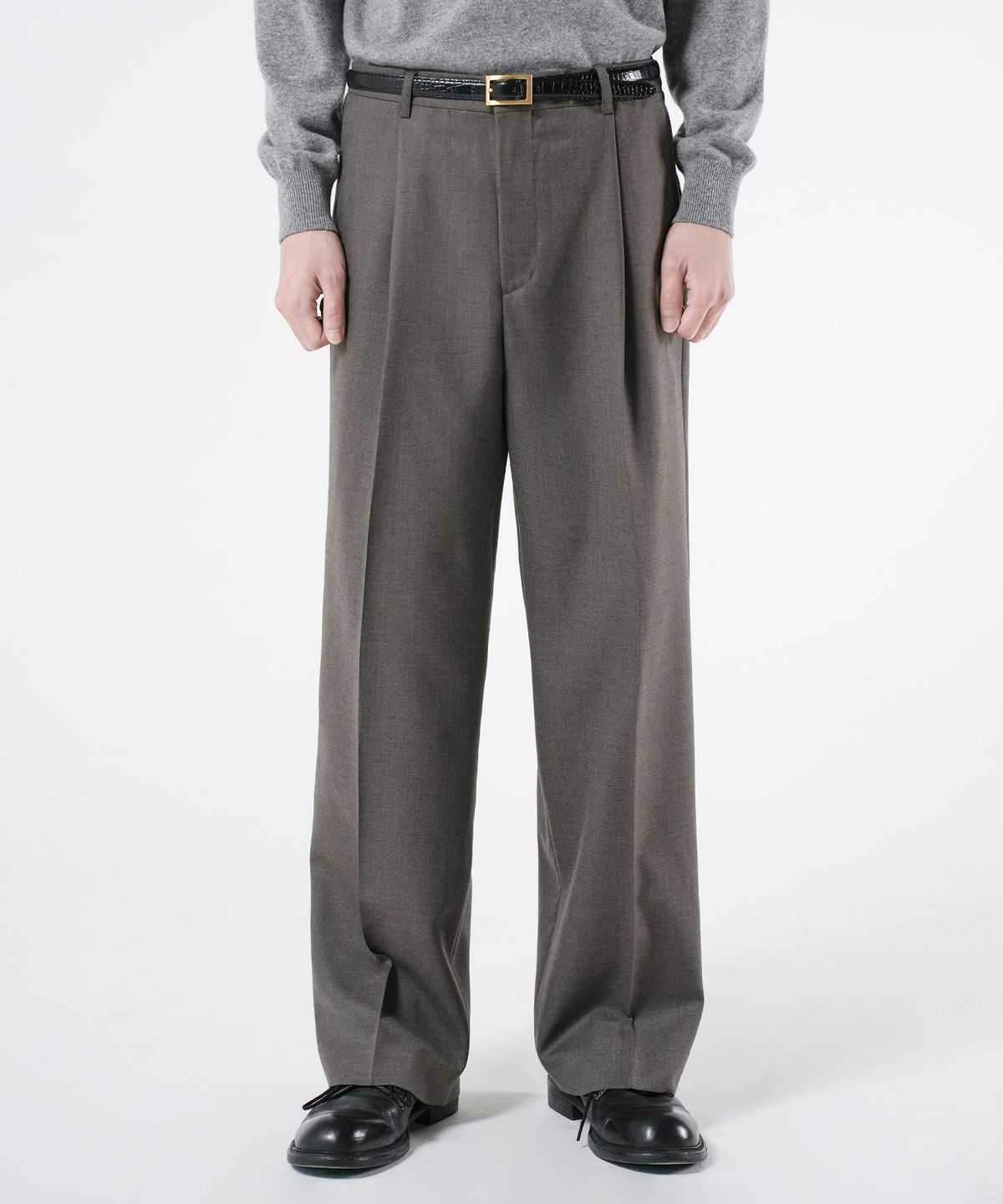 브랜디드(BRANDED) WOOL ONE TUCK WIDE SLACKS [CHARCOAL BROWN]