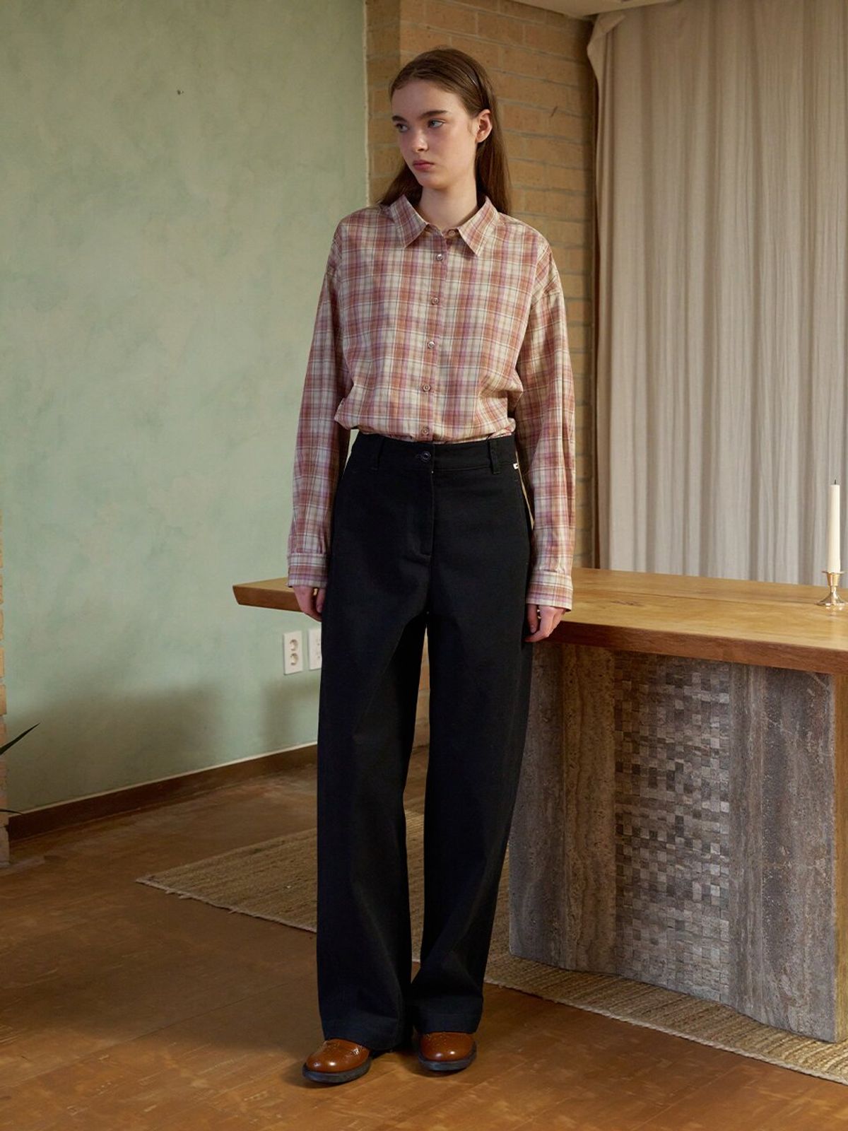뮈뮈에르(MUEMUER) Natural Curved Cotton Pants MU2611PT101M