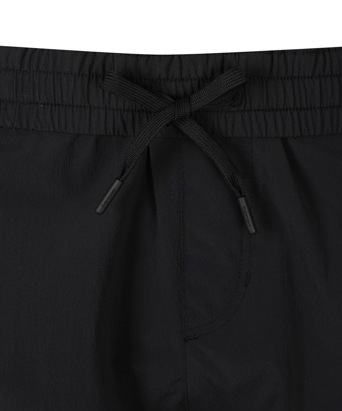 디스커버리 익스페디션(DISCOVERY EXPEDITION) 유니 프레시벤트 경량 우븐 트레이닝 카고 5부 쇼츠 (BLACK)