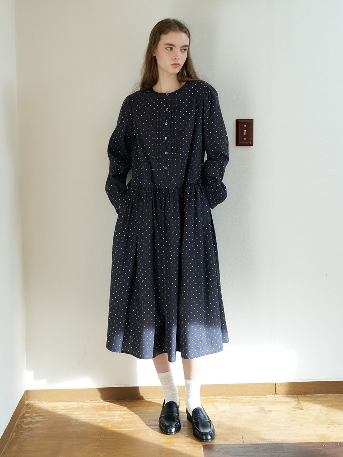뮈뮈에르(MUEMUER) Clover Pattern Long Dress MU2611OP103M