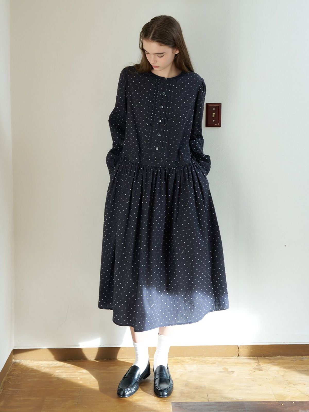 뮈뮈에르(MUEMUER) Clover Pattern Long Dress MU2611OP103M