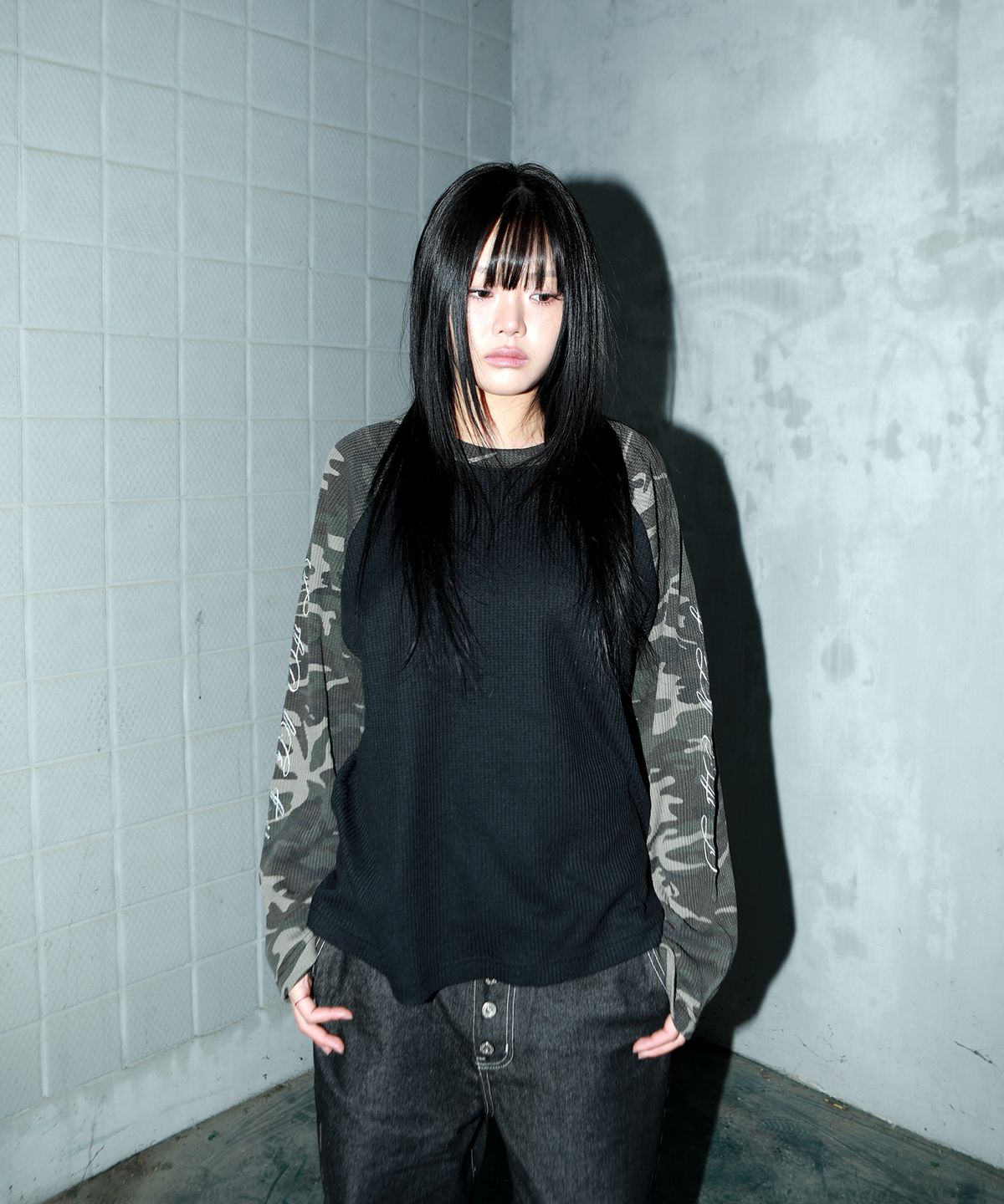 크리건(CRIGUN) CAMO WAFFLE RAGLAN LONG SLEEVE BLACK