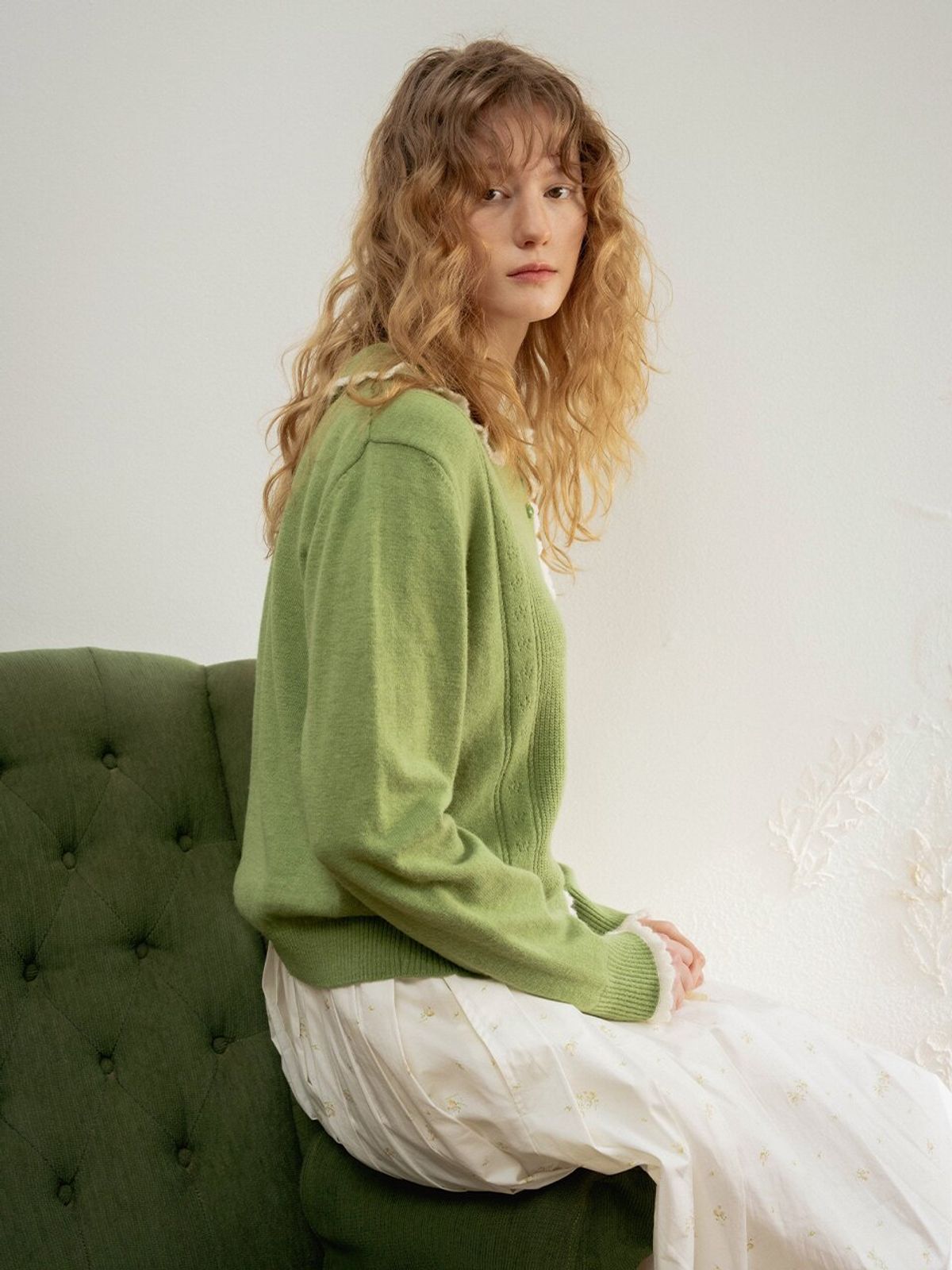 뮈뮈에르(MUEMUER) Petal Cardigan MU2611CD105M