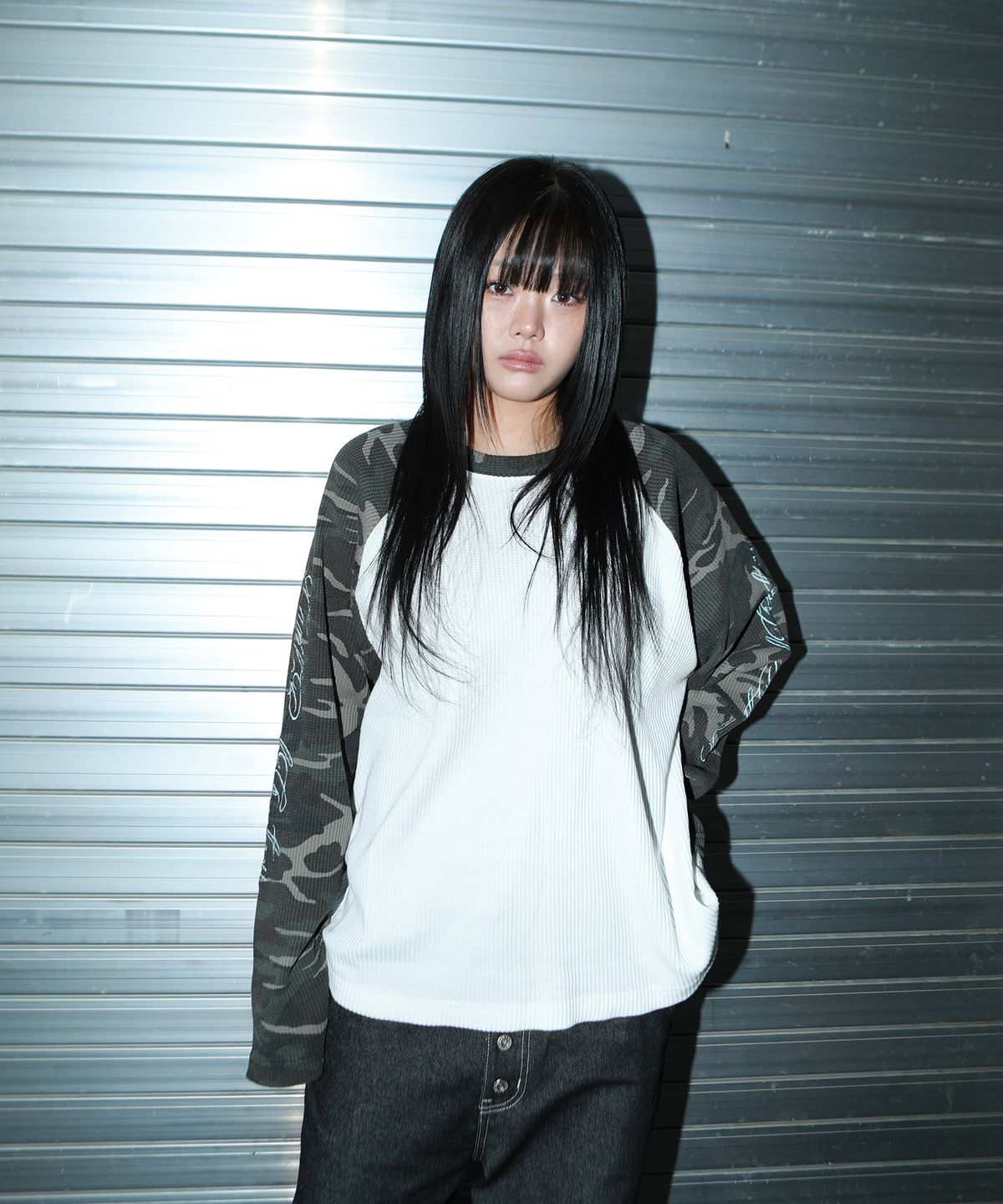 크리건(CRIGUN) CAMO WAFFLE RAGLAN LONG SLEEVE WHITE